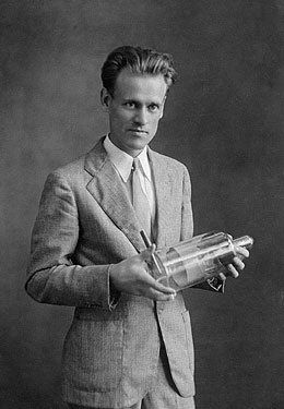 farnsworth.02.jpg