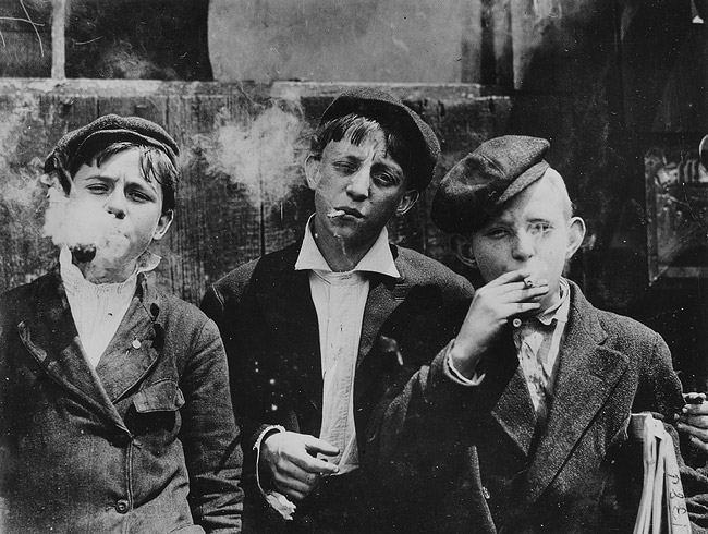 newsies-at-skeeter-branch-st.-louis-missouri-may-9-1910.jpg