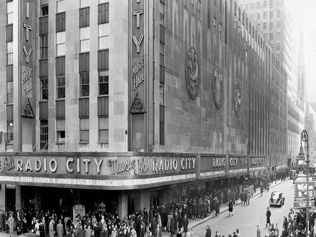 radio.city.music.hall.historic.jpg